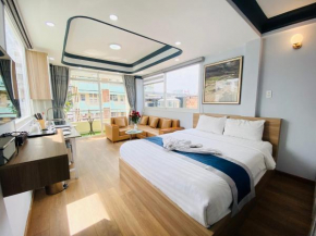 Home Away Do Quang Dau- Homestay, City Center, D1